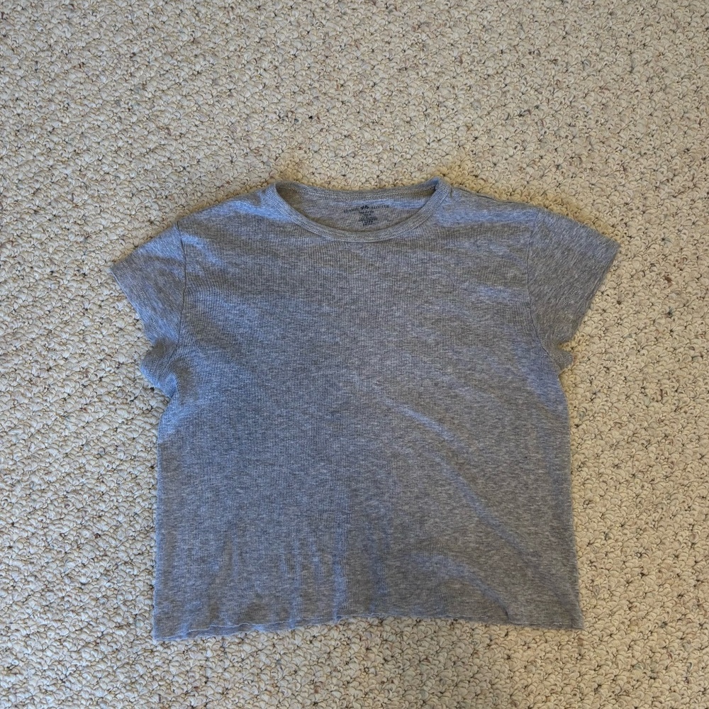 BRANDY MELVILLE GREY TEE